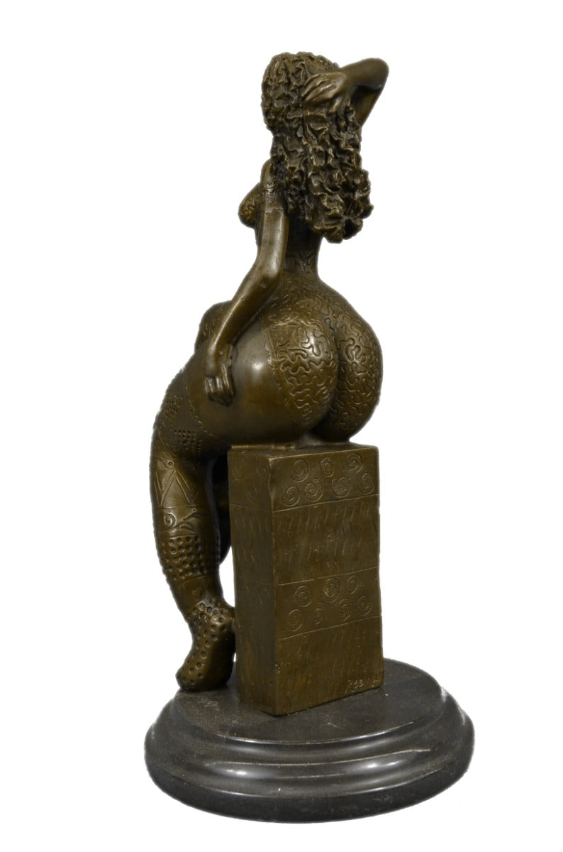 Figure Woman Posing a Tribute to Fernando Botero Bronze Sculpture Statue