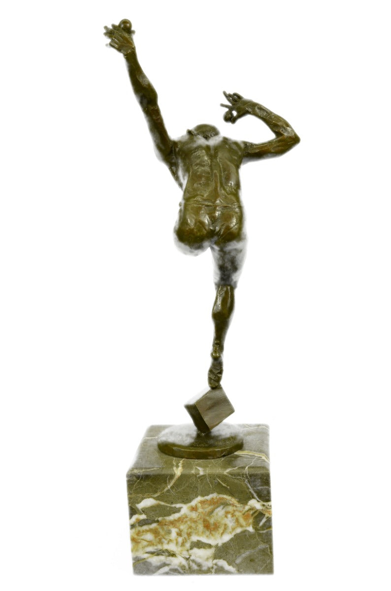 Magnificent 1990 Authentic Aldo Vitaleh Art Deco The Juggler Bronze Sculpture