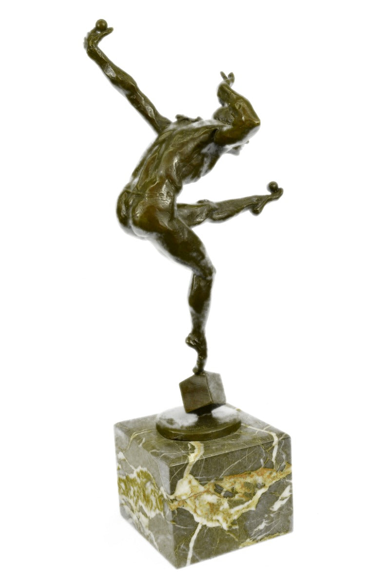 Magnificent 1990 Authentic Aldo Vitaleh Art Deco The Juggler Bronze Sculpture