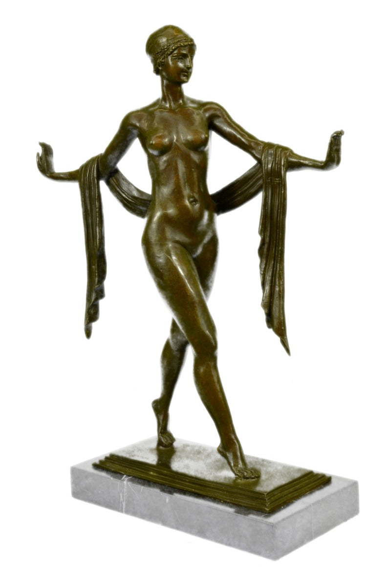 Hot Cast Art Bronze Golden Diana by American Artist Jennewein Bronze Sculpture