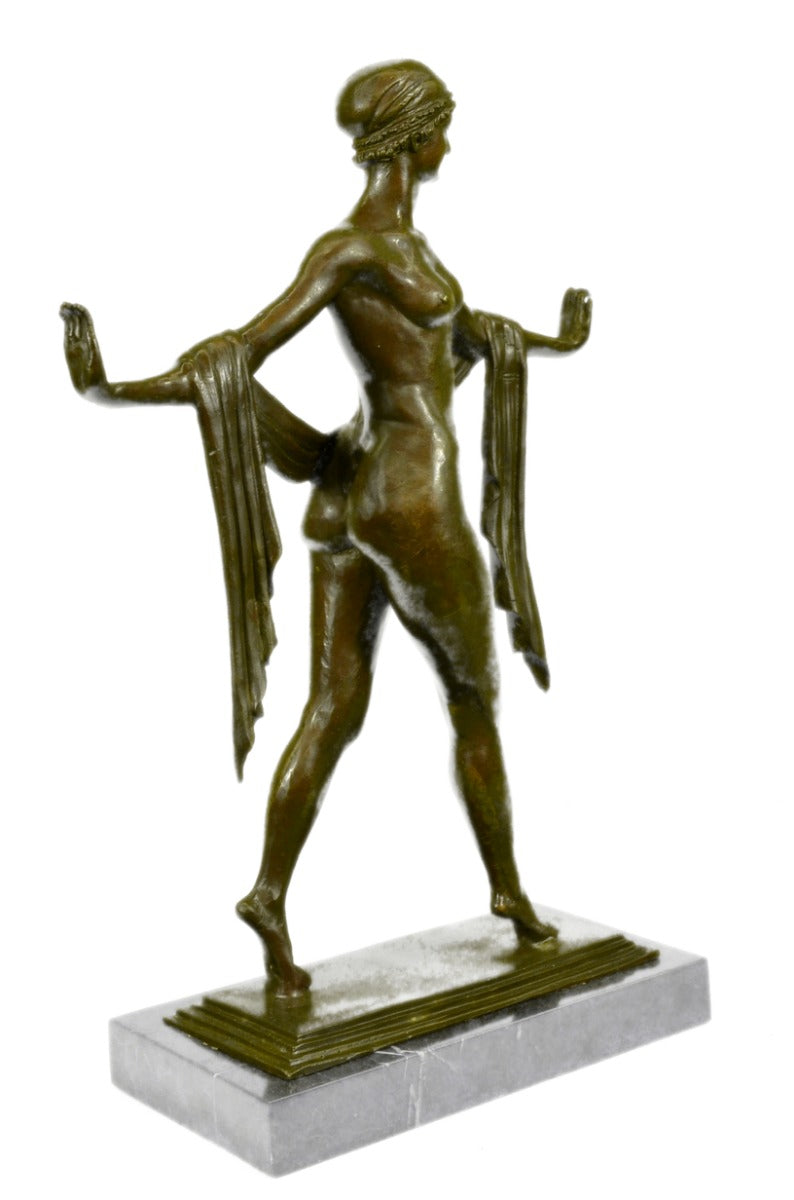 Hot Cast Art Bronze Golden Diana by American Artist Jennewein Bronze Sculpture