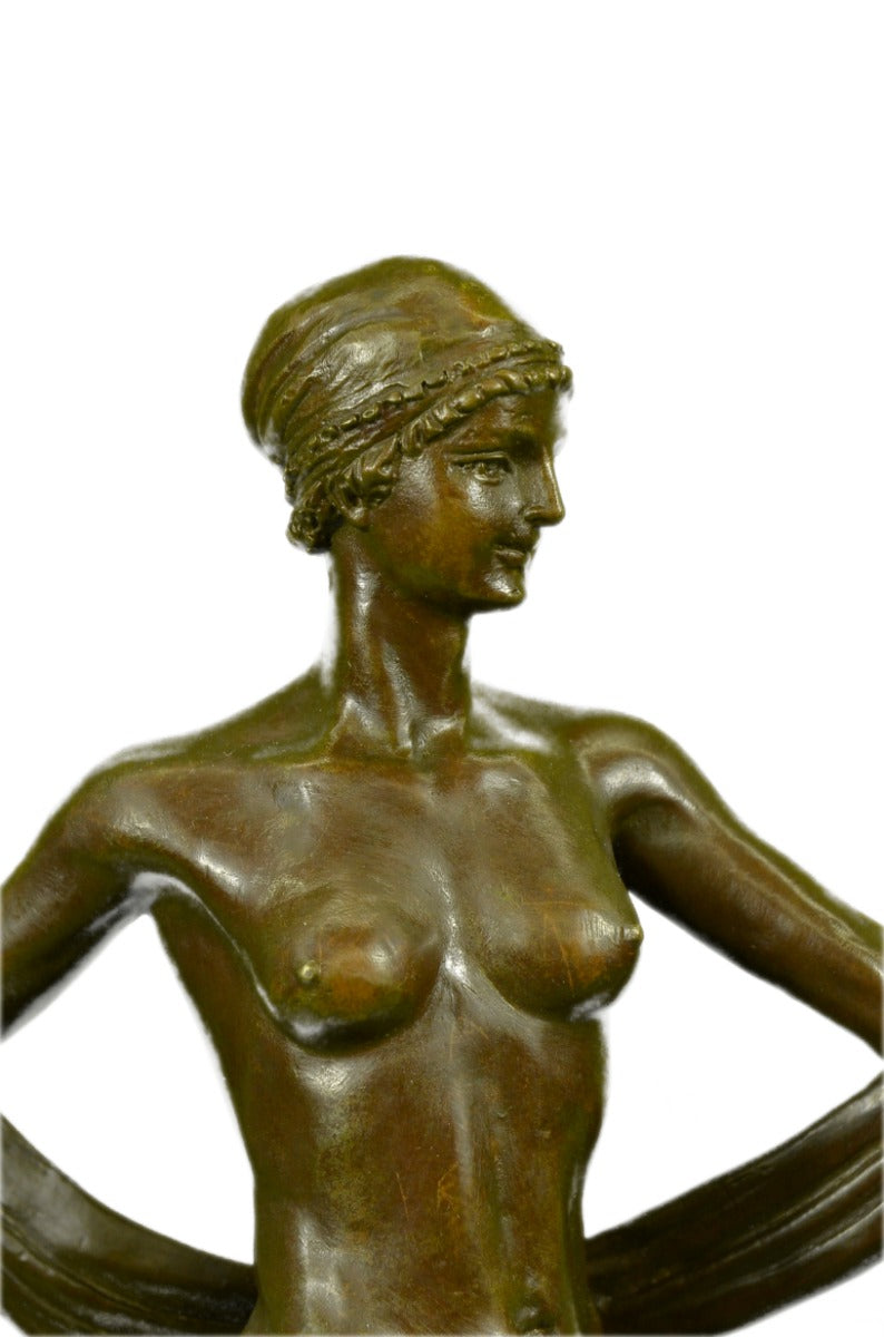 Hot Cast Art Bronze Golden Diana by American Artist Jennewein Bronze Sculpture