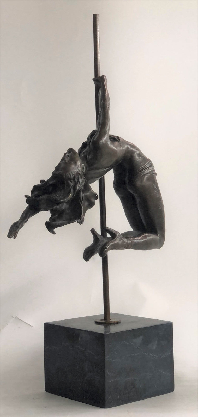 Olympic Sexy Girl Comaneci Nadia Vitaleh Aldo Handcrafted Bronze Sculpture Art T