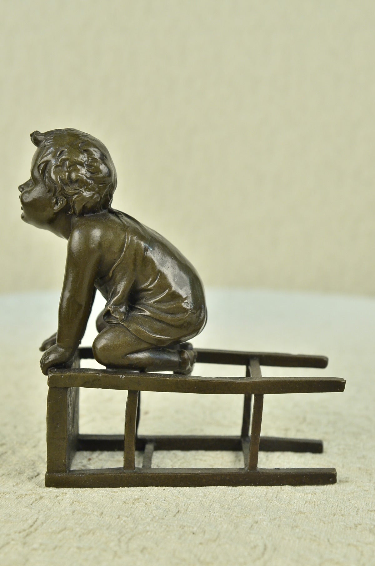 Bronze Sculpture Hot Cast Baby Girl on Chair Bronze Sculpture Figurine Figure